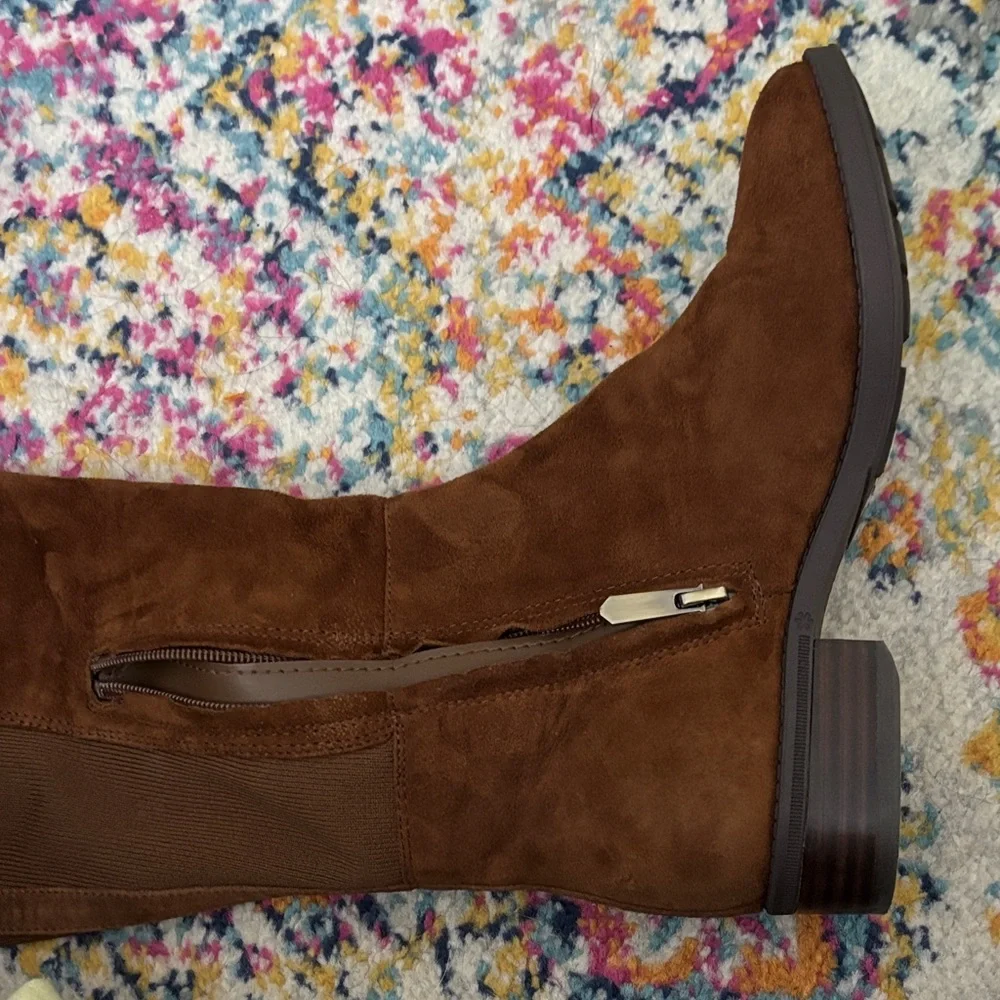 Brown Suede Over-the-Knee Women's Boots - Picture 3 of 3